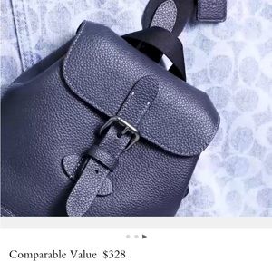 Coach, new with tags shoulder bag. Midnight blue. In pebble leather.